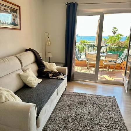Les Marines D'agay Climatisé Appartamento *