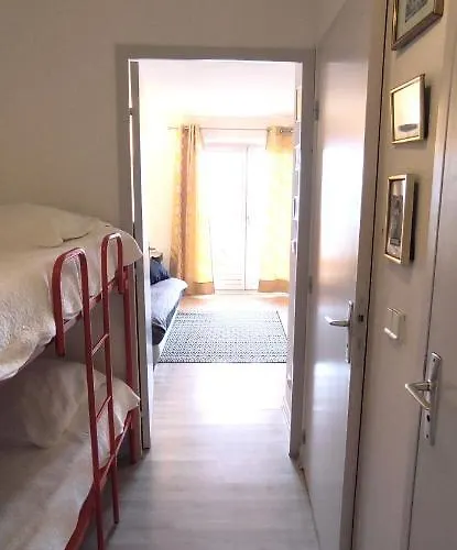 Les Marines D'agay Climatise 아파트