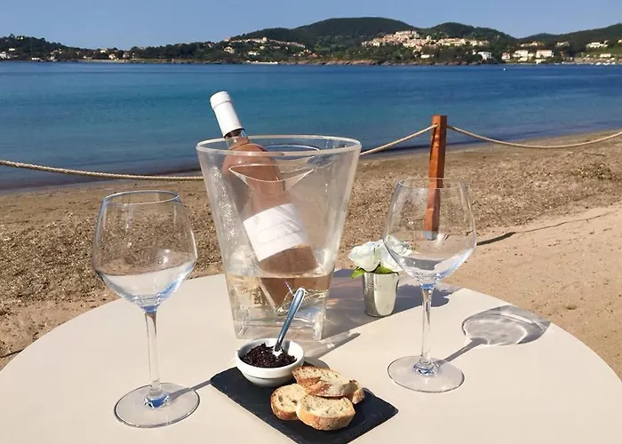 Les Marines D'agay Climatise