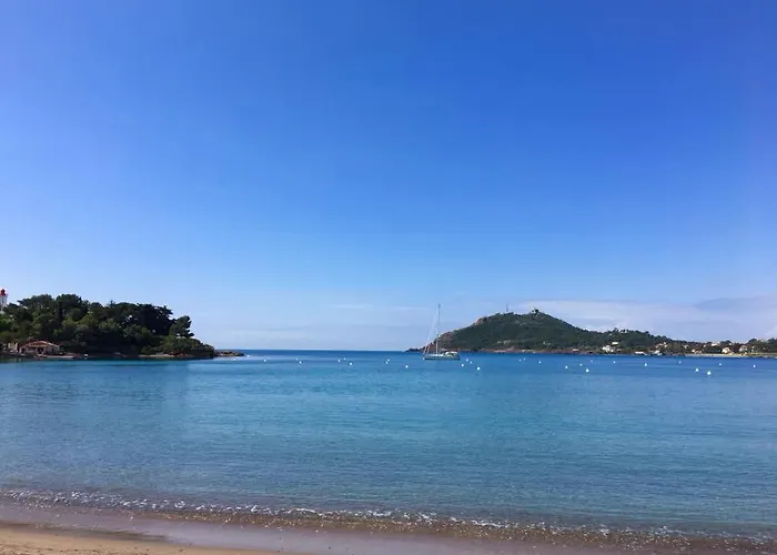 아파트 Les Marines D'agay Climatise